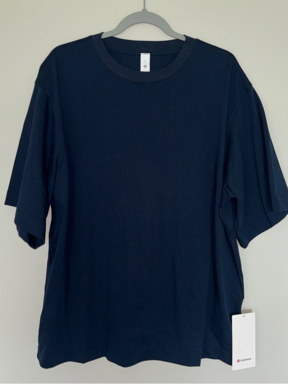 Woman’s Lululemon Heavyweight Cotton Oversized True Navy Crewneck Tee Size Large